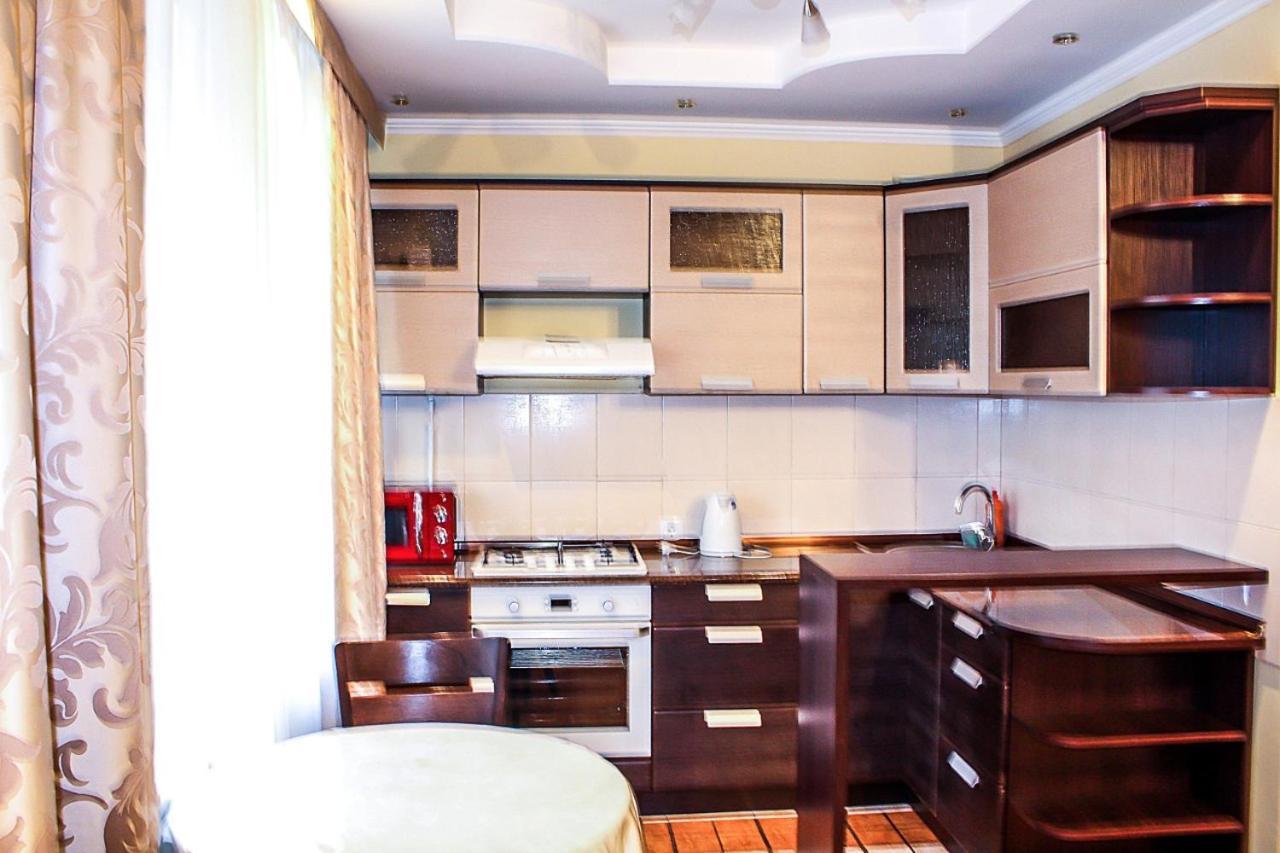 Tolebaeva 65 Apartment Almaty Bagian luar foto